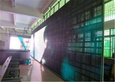 Porcellana Il GRANDE livello di vetro trasparente esile locativo dello schermo di P5 LED video la velocità di rinfrescamento fornitore